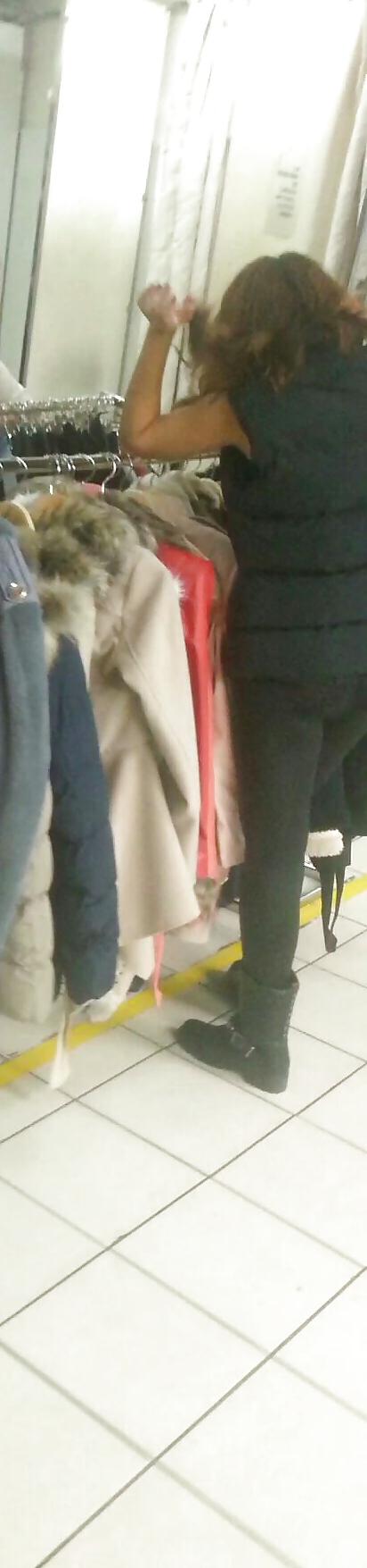 22P Spy sexy ass in shop romanian
