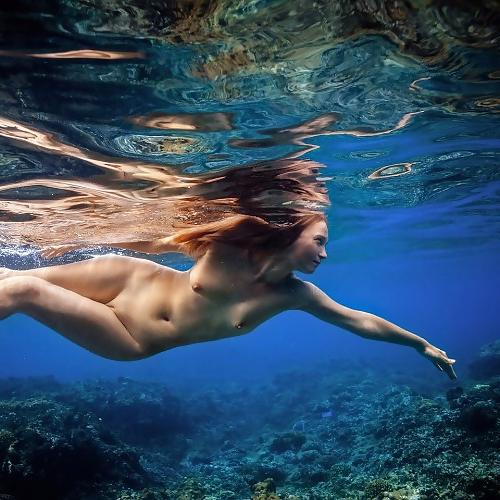 25P Nudists Holiday Snaps from several Countries 