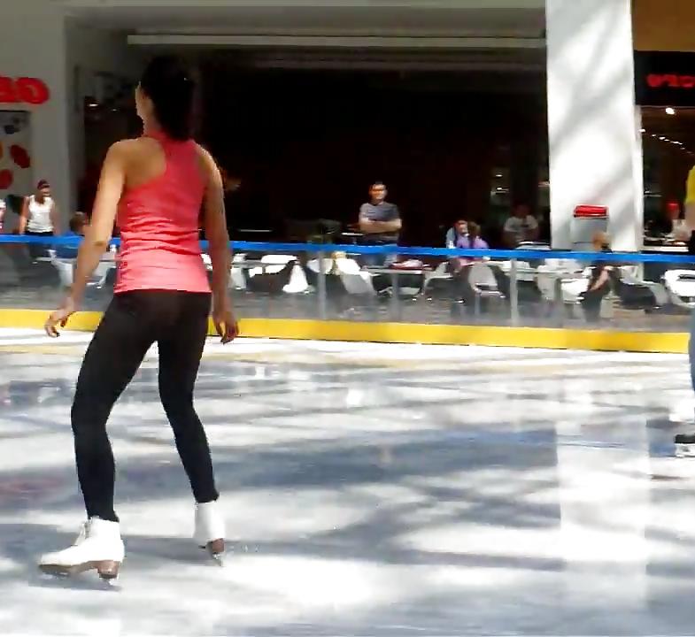 21P Spy sexy teens patinoar romanian