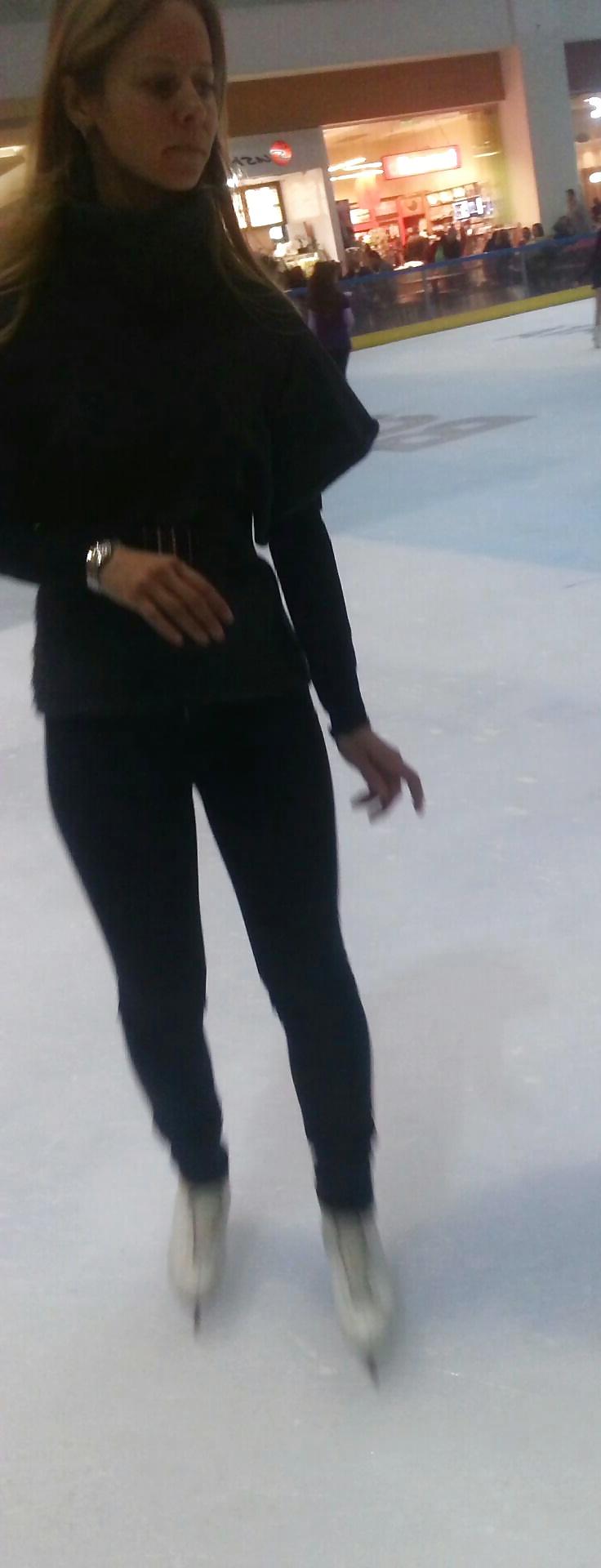 21P Spy sexy teens patinoar romanian