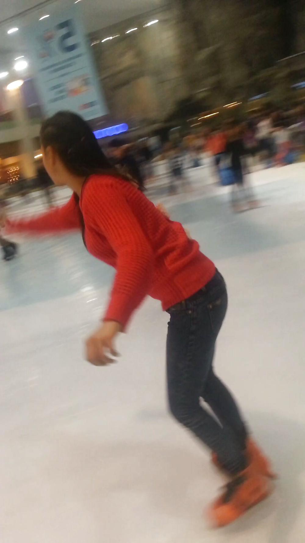 21P Spy sexy teens patinoar romanian