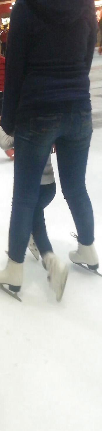 21P Spy sexy teens patinoar romanian
