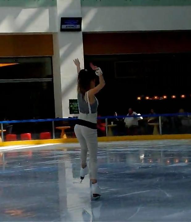 21P Spy sexy teens patinoar romanian