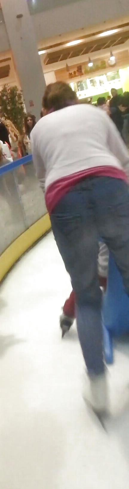 21P Spy sexy teens patinoar romanian