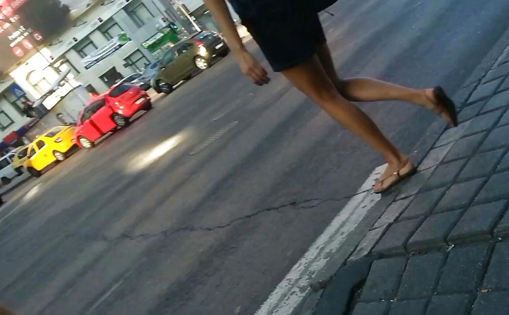 25P Spy feet, legs, foot, ankle, fingers romanian