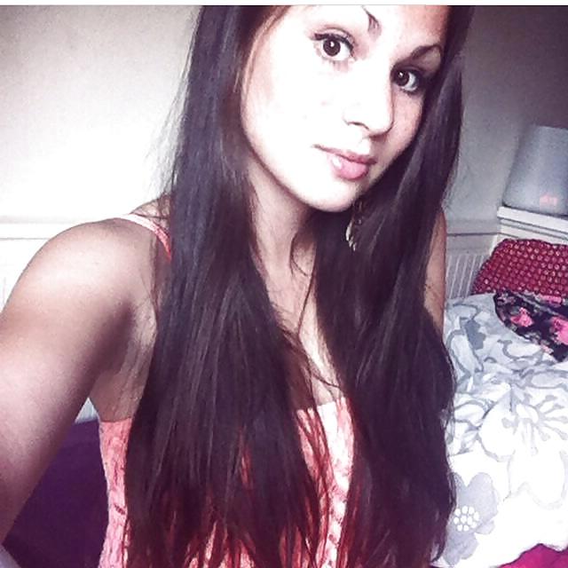 18P Hot Dutch 18 Year Old Teen Beautys