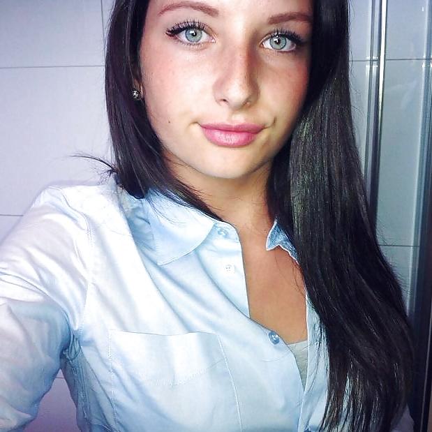 18P Hot Dutch 18 Year Old Teen Beautys
