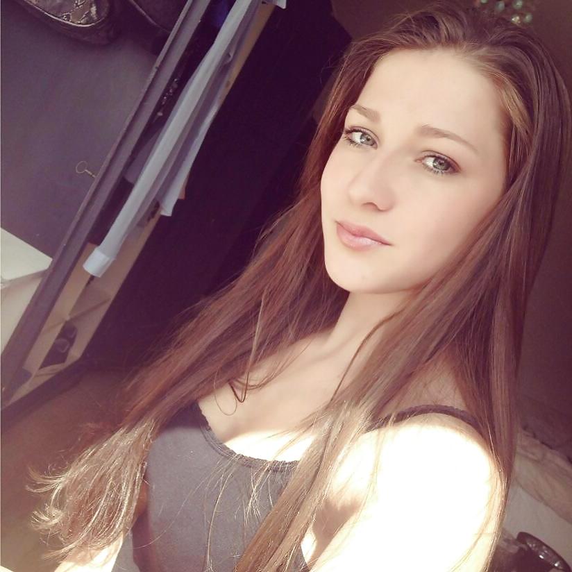 18P Hot Dutch 18 Year Old Teen Beautys