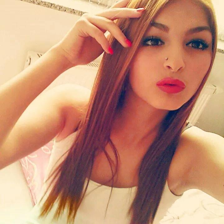 18P Hot Dutch 18 Year Old Teen Beautys #2