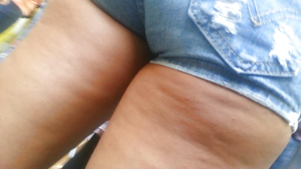 17P Spy sexy teens ass jeans shorts romanian