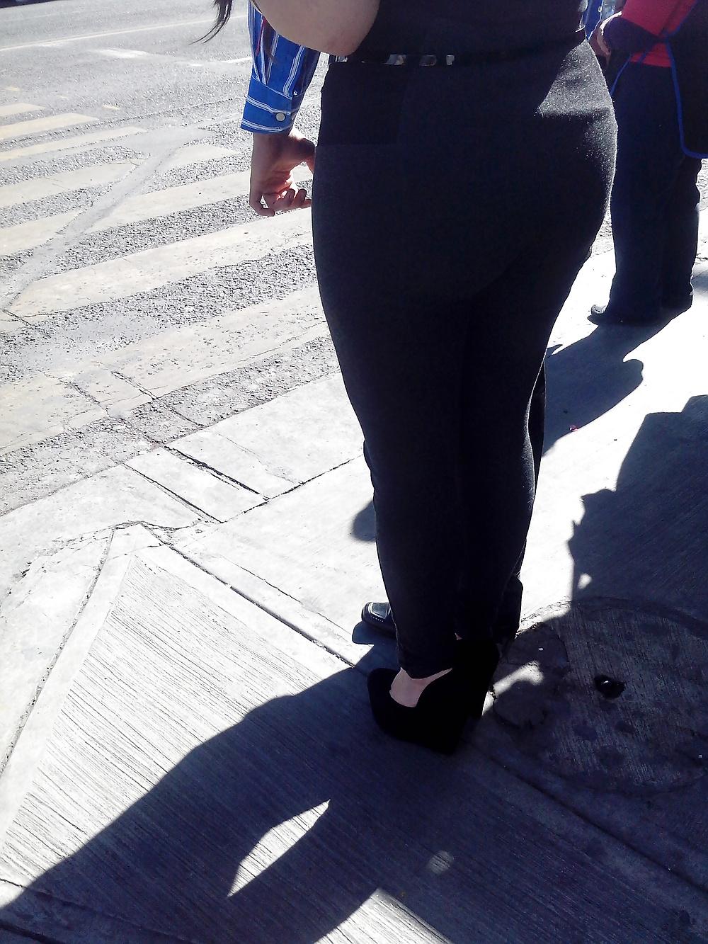 16P Culito en Leggins Gris 