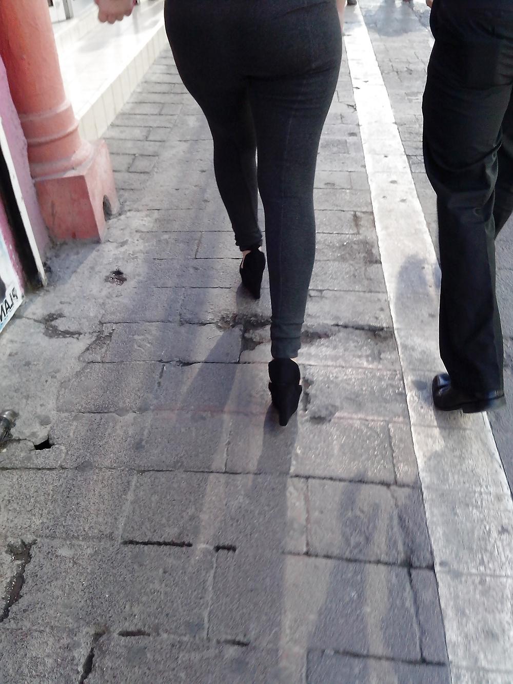16P Culito en Leggins Gris 
