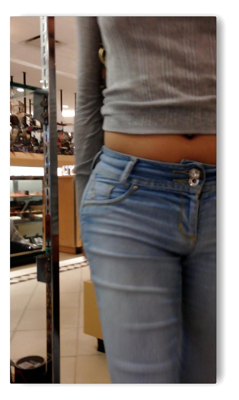 12P Hot ass in jeans