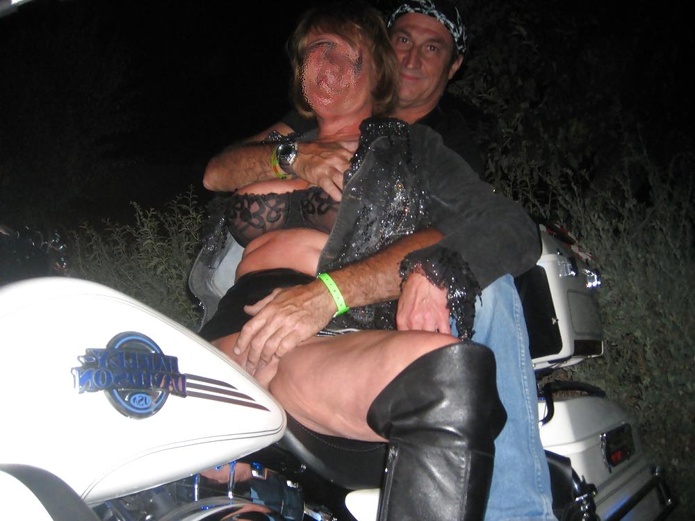 17P Old and mature fuck sluts