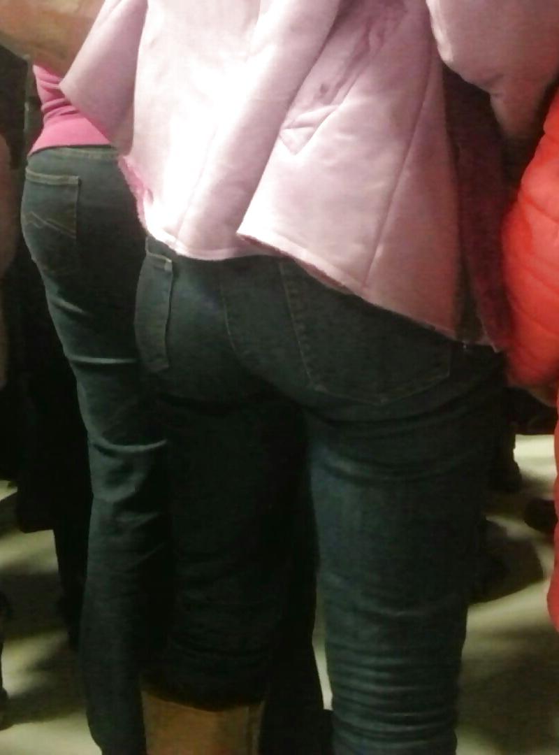 25P Spy supermarket old + young sexy ass romanian