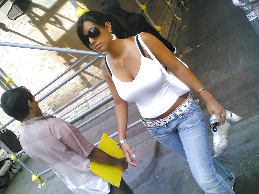 5P Candid Busty White Tanktop