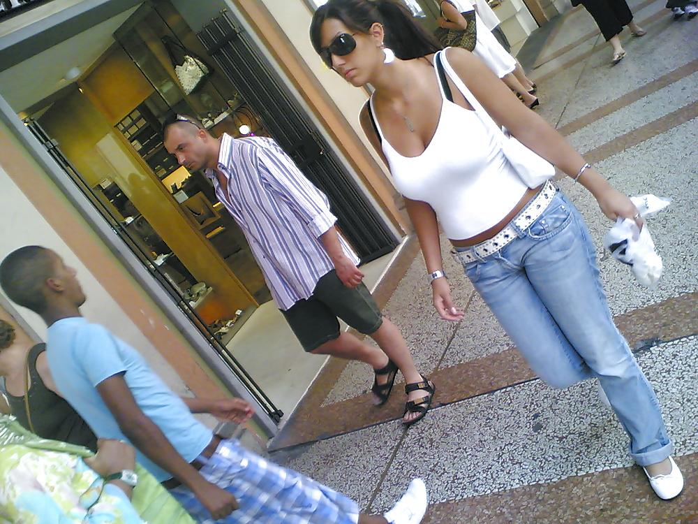 5P Candid Busty White Tanktop