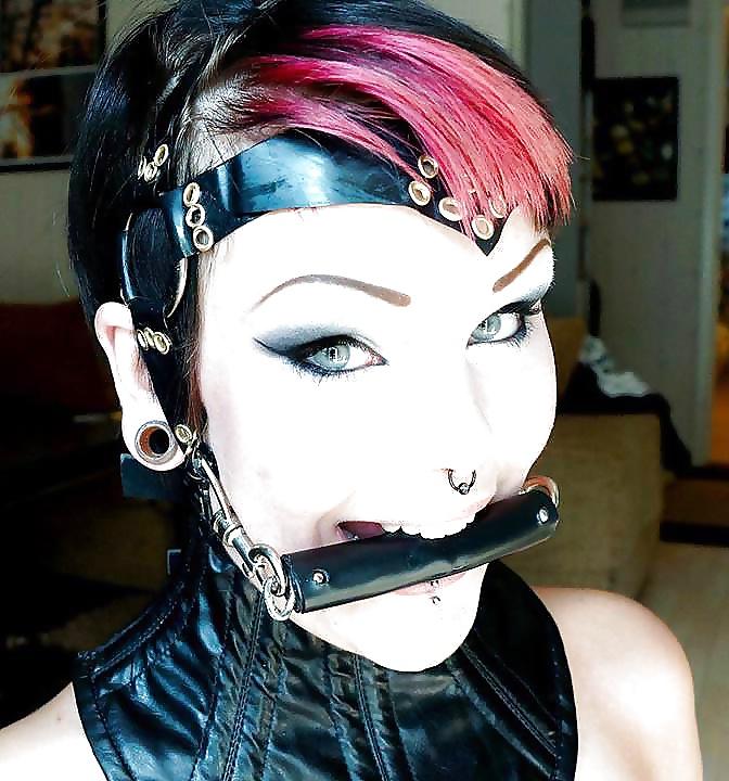 25P Fetisch Latex  Teil 2 Thorhammer666