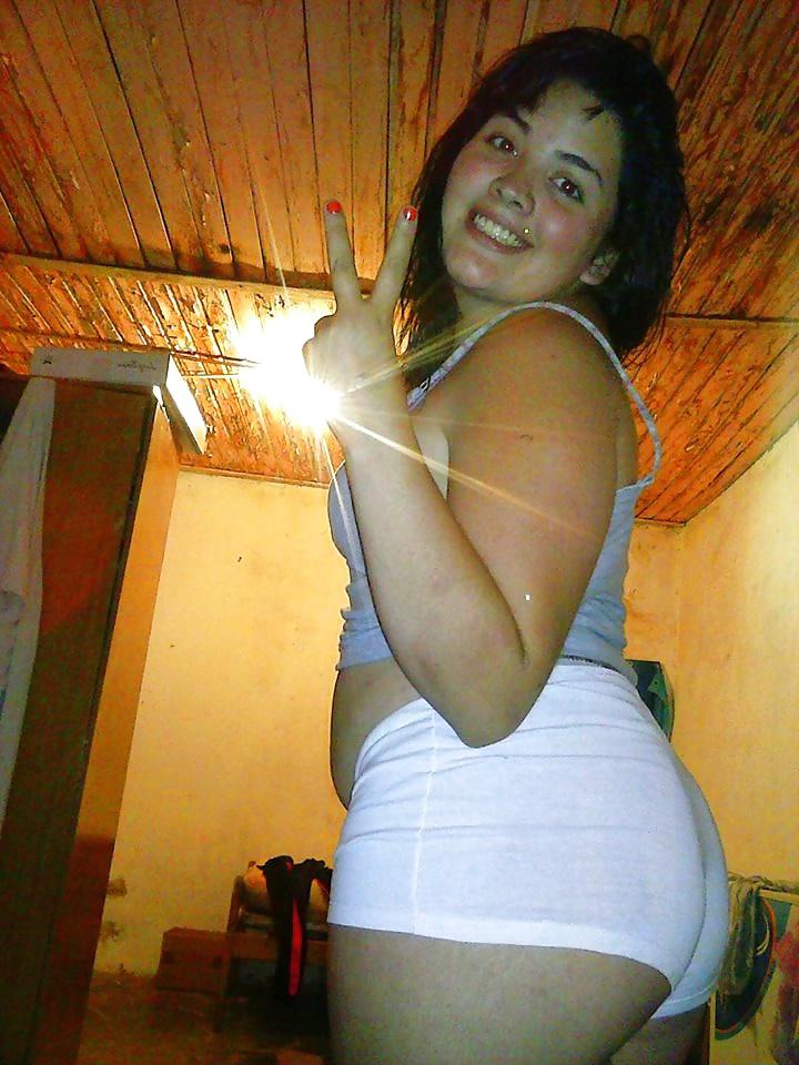 23P Gordita chica kiere pene