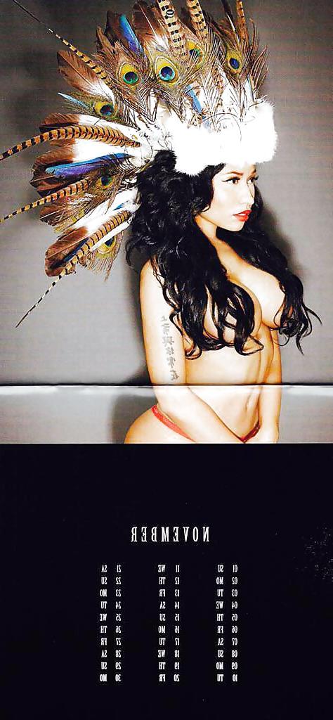 13P NICKI MINAJ 2015 CALENDAR 