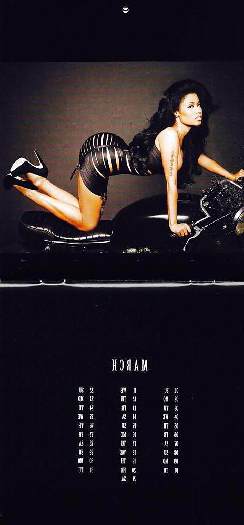 13P NICKI MINAJ 2015 CALENDAR 