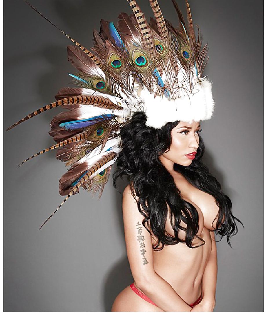 25P Nicki Minaj The Pinkprint 2015 Calendar