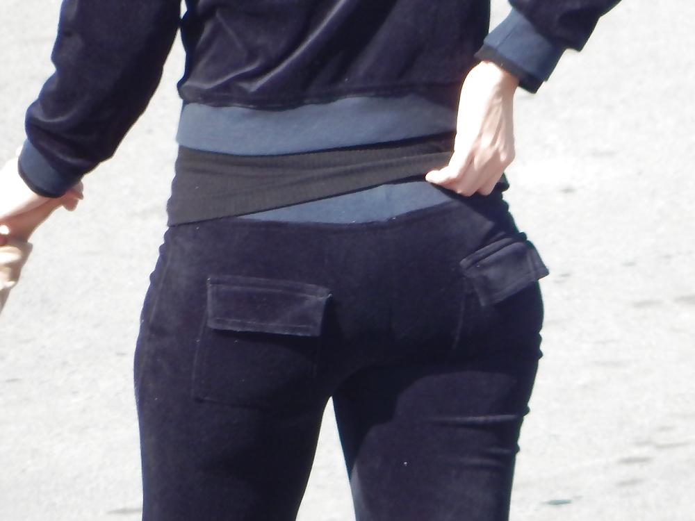 25P Nice butts-Culos Danzantes