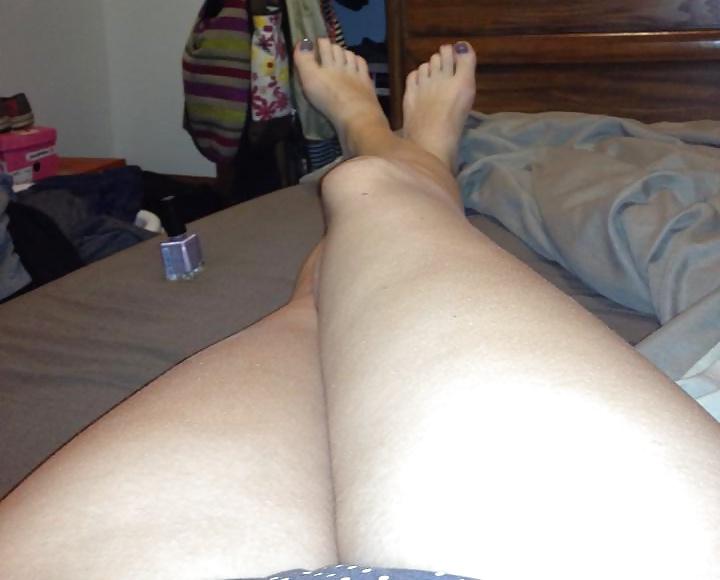 25P Beautiful Sexy Feet