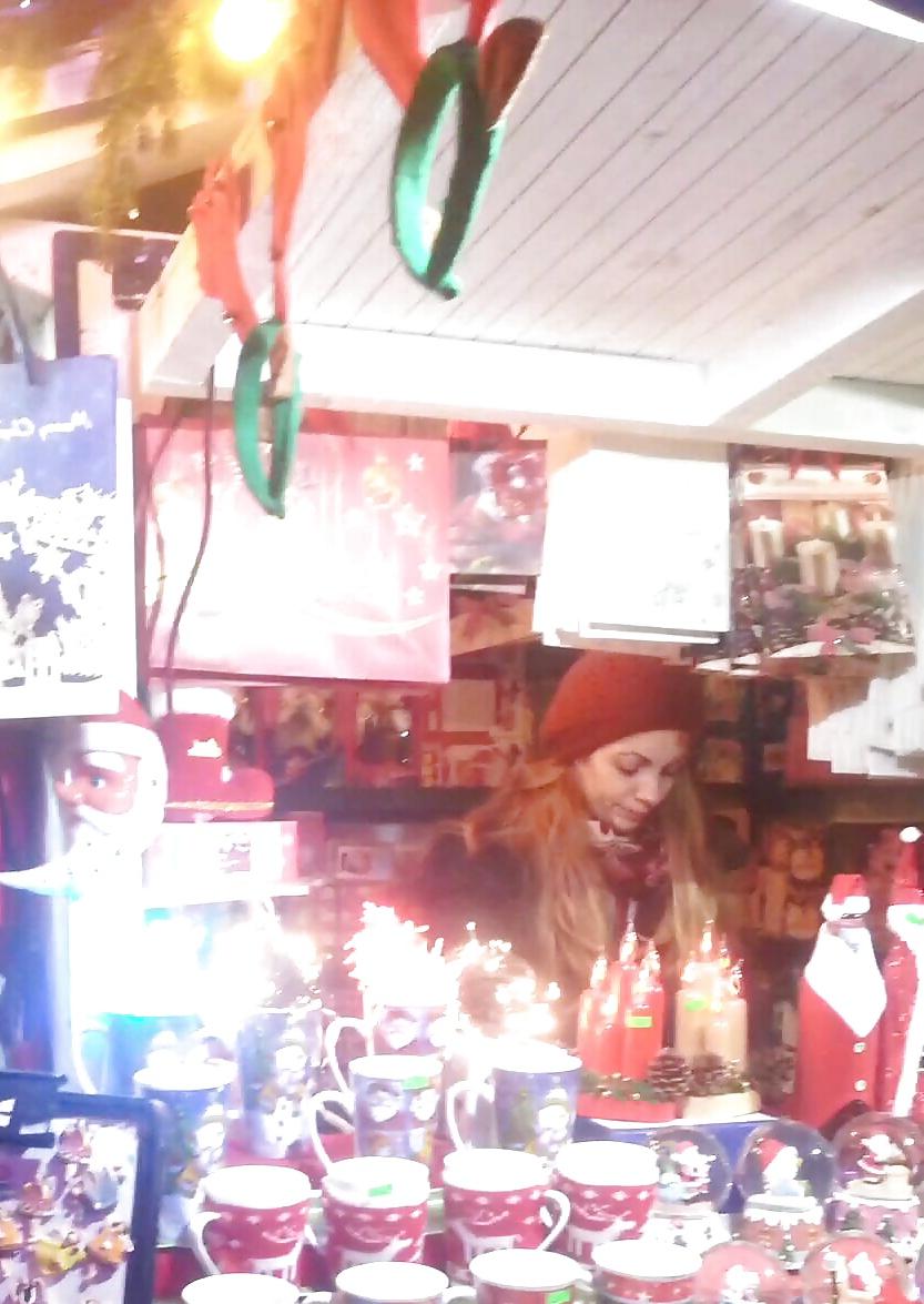 16P Spy festival christmas sexy women romanian