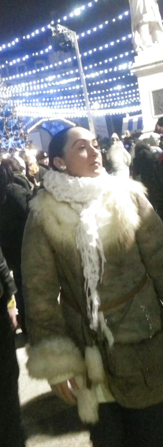 16P Spy festival christmas sexy women romanian