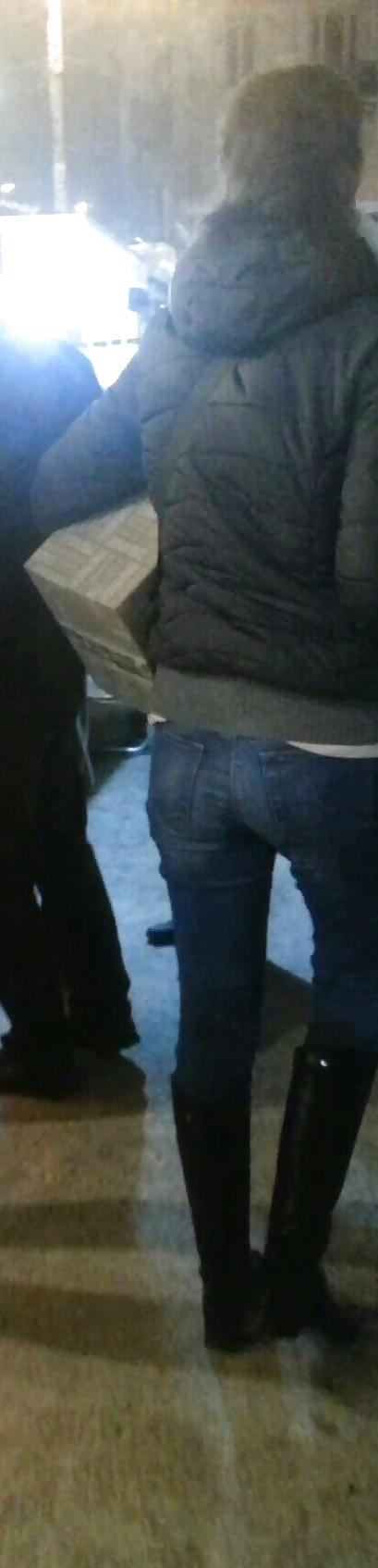 20P Spy night sexy ass romanian
