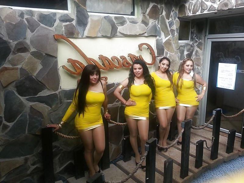 25P Latinas in pantyhose shyni pantyhose