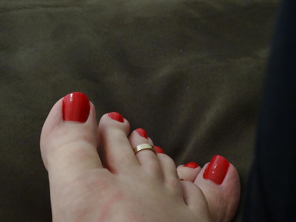 6P Red Toes for Holiday