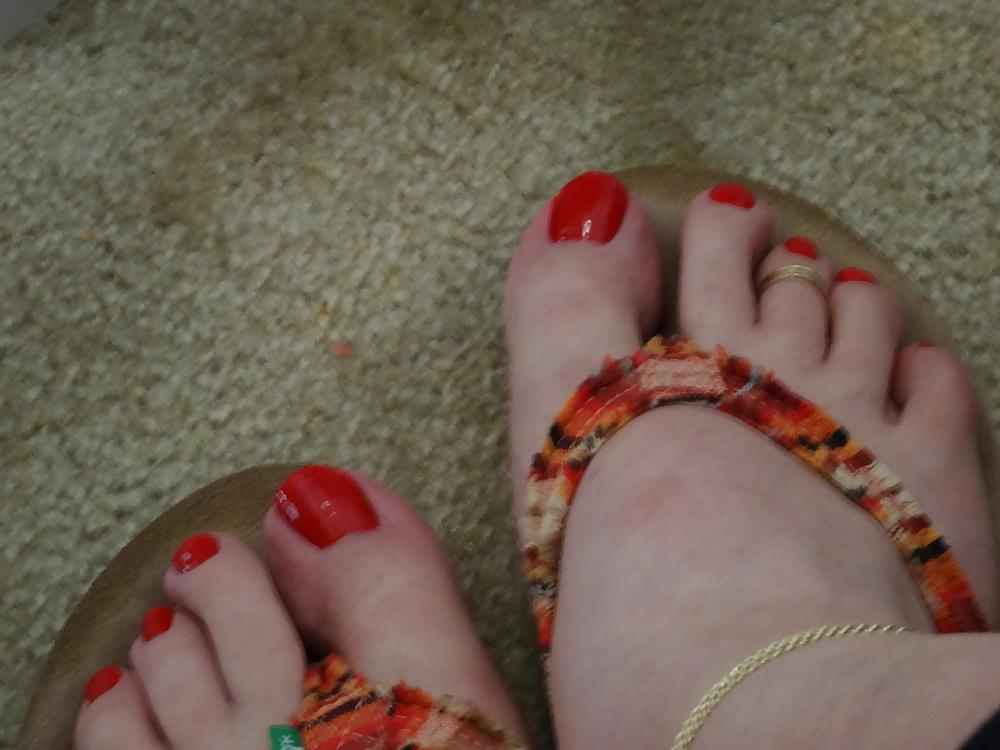6P Red Toes for Holiday