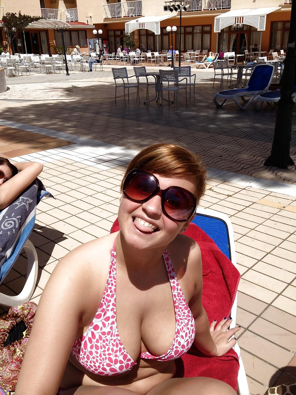 7P HOT AMATEUR GILS HOLIDAY