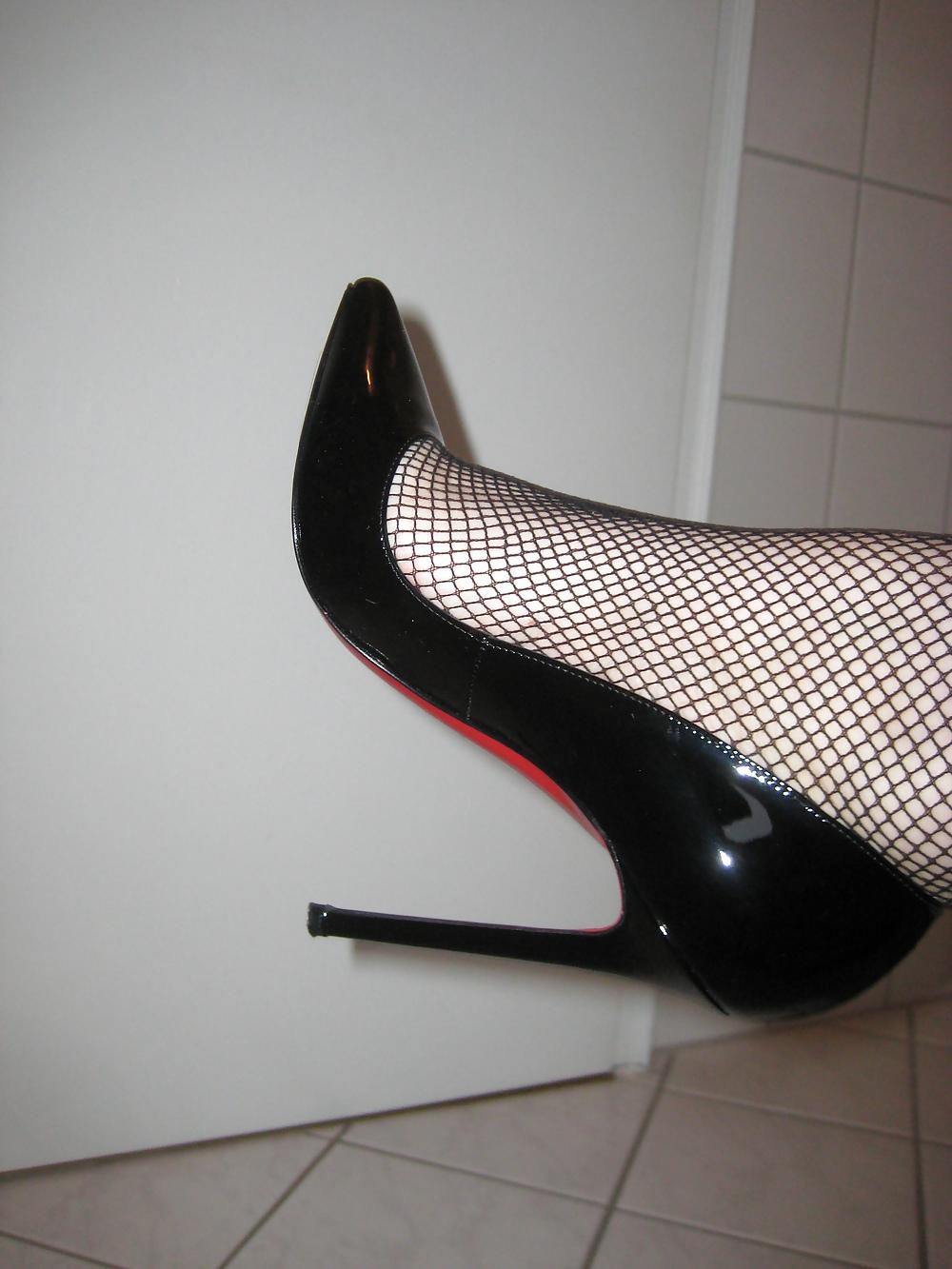 9P HH-Lovers Jules hottest Heels!