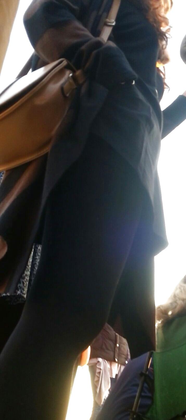 25P Spy leggigns, ass and feet sexy teens romanian