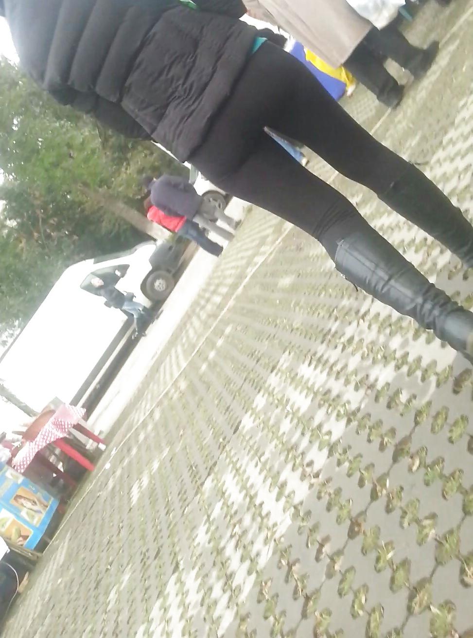 25P Spy leggigns, ass and feet sexy teens romanian
