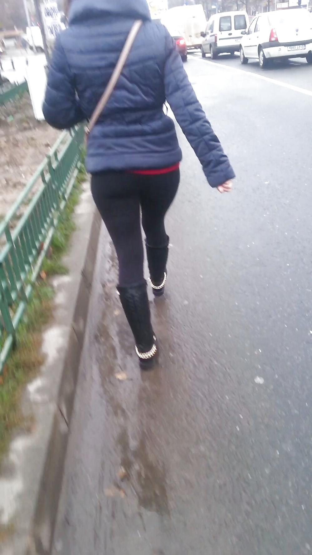 25P Spy leggigns, ass and feet sexy teens romanian