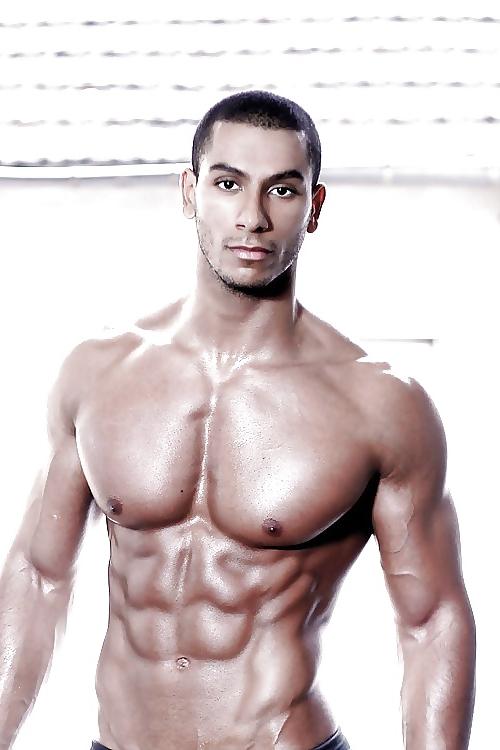 25P Moroccan men are the sexiest strongest men in the world