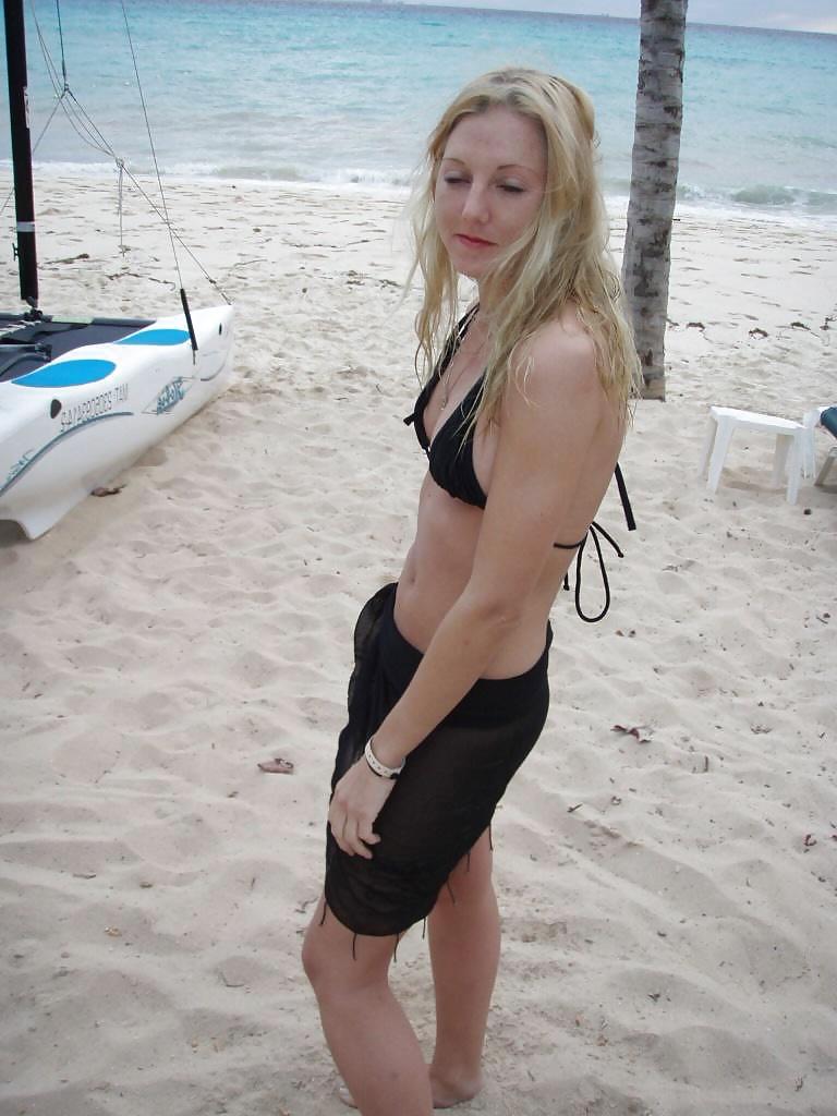 25P Kathy Holiday Photos