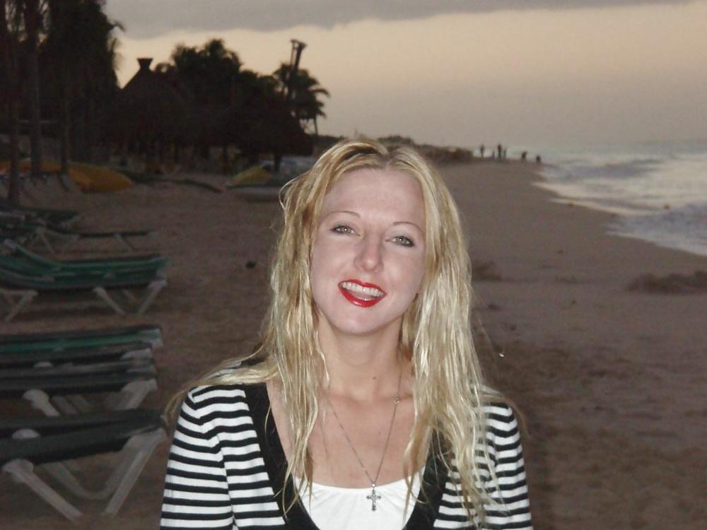 25P Kathy Holiday Photos