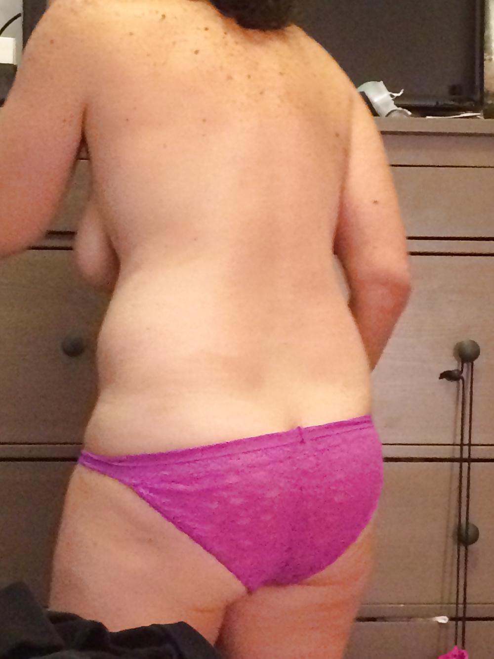 25P Voyeured wife 12282014
