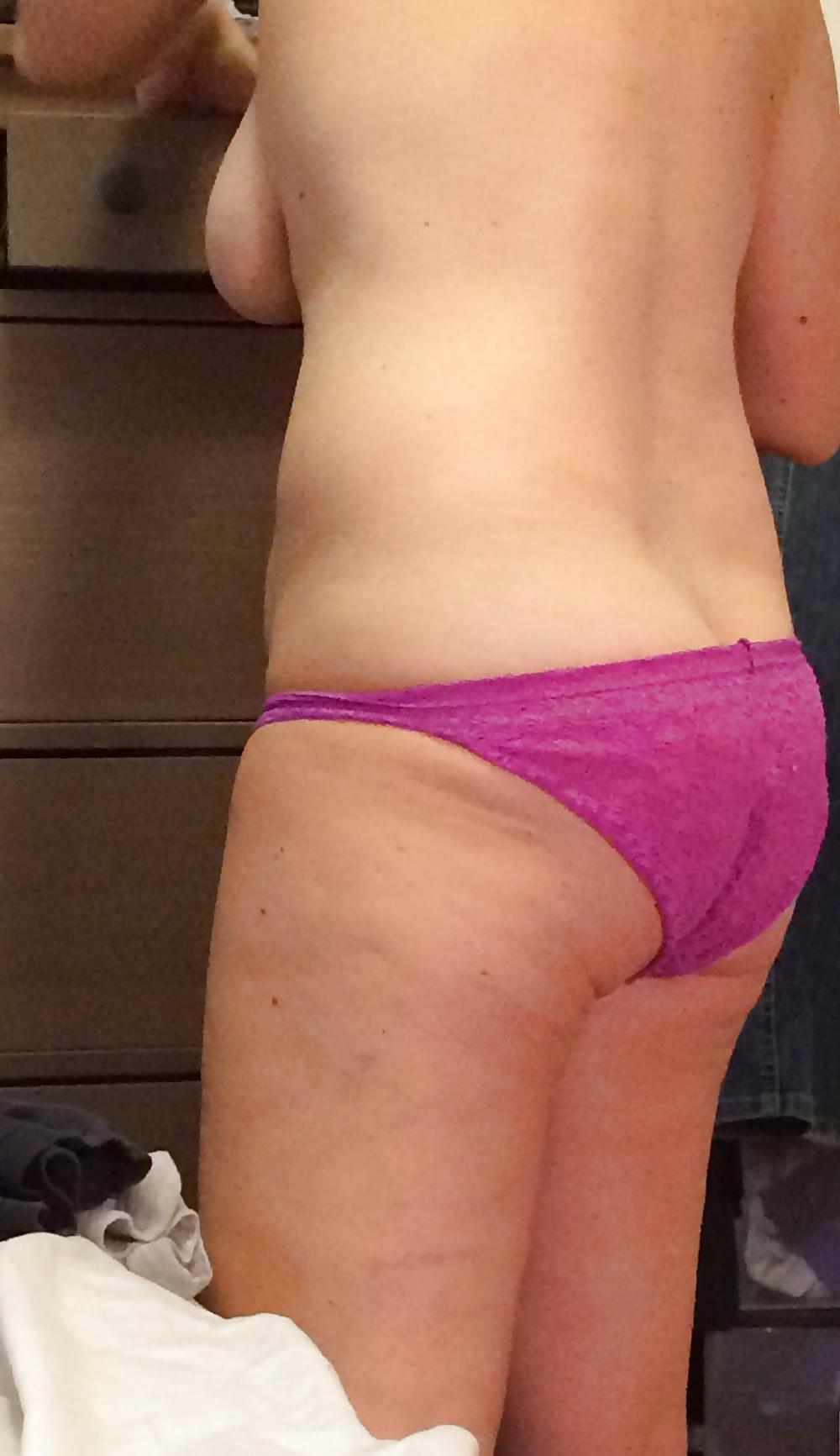 25P Voyeured wife 12282014