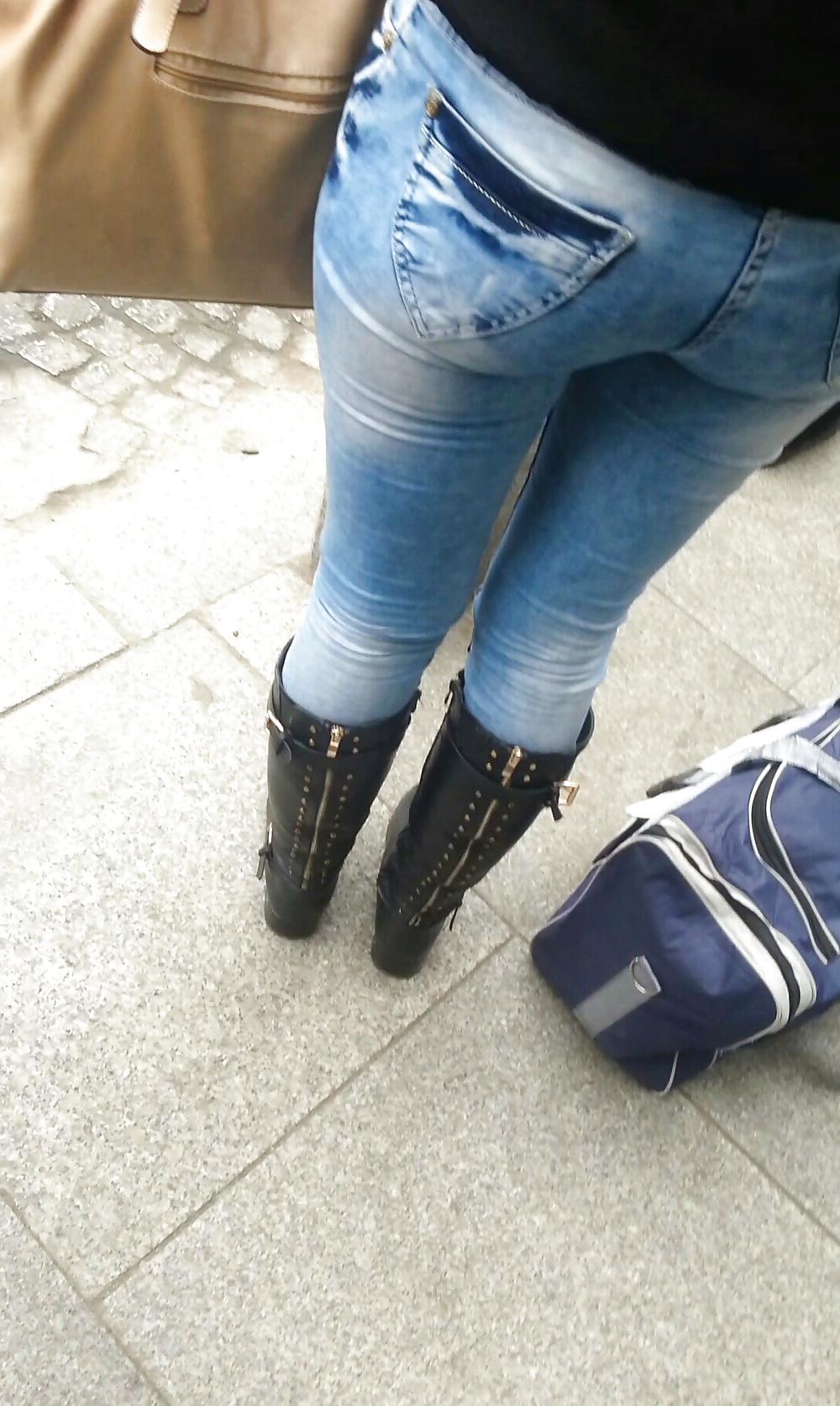 25P Spy jeans sexy ass teens romanian
