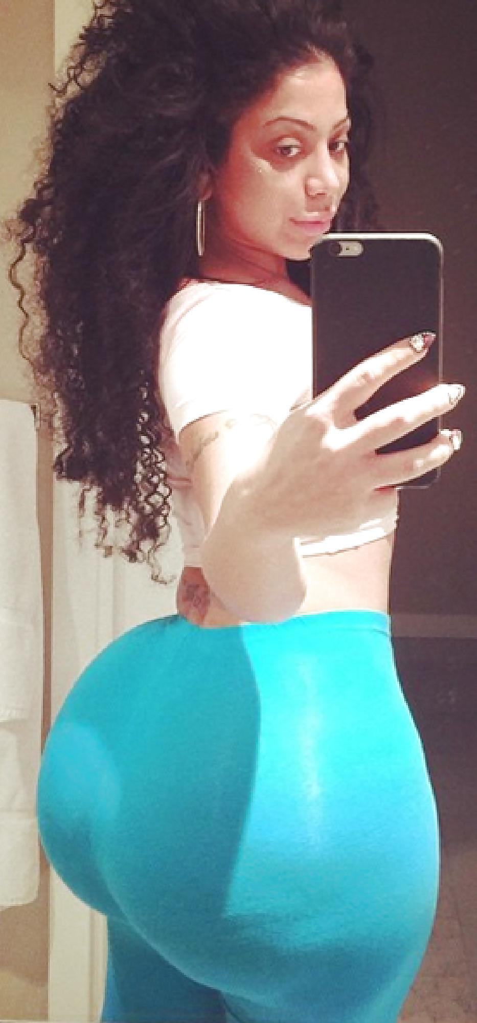 18P Monster ass baby
