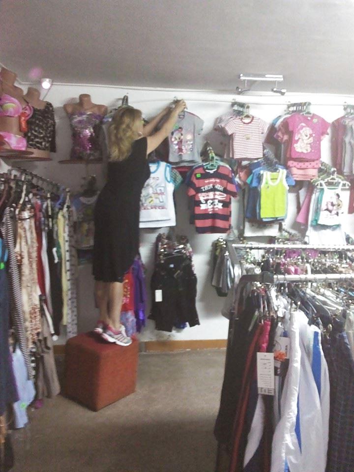 25P Spy mall, store and supermarket sexy women romanian