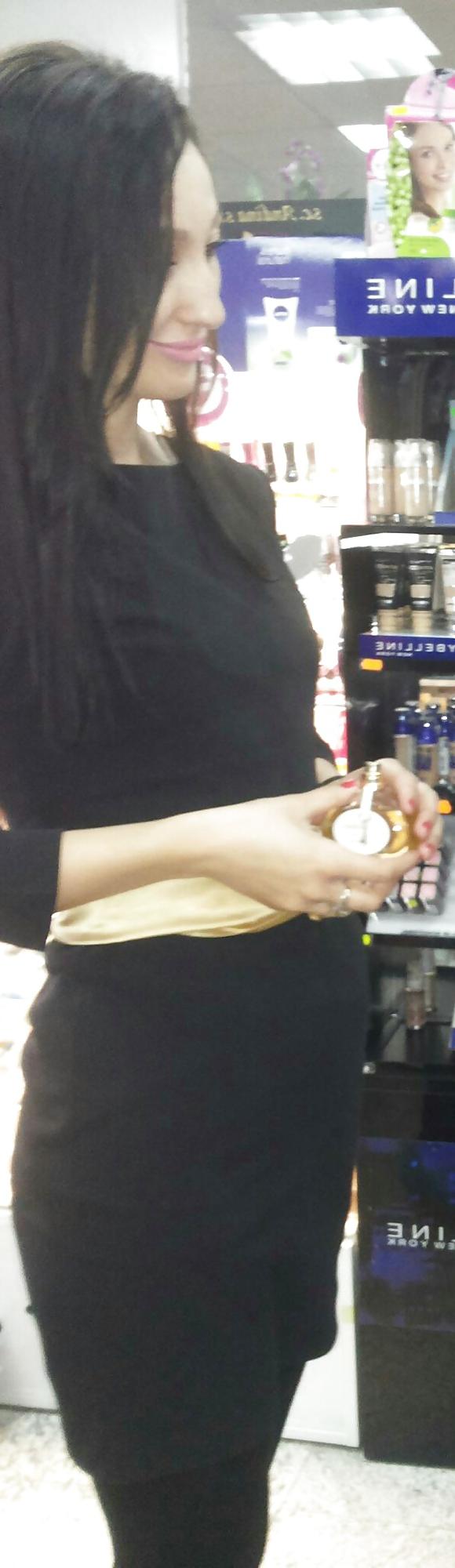 25P Spy mall, store and supermarket sexy women romanian