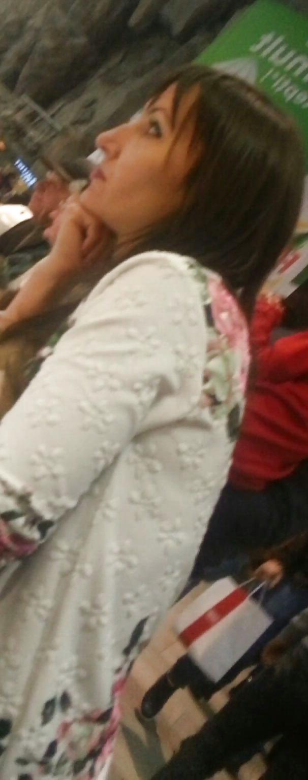25P Spy mall, store and supermarket sexy women romanian