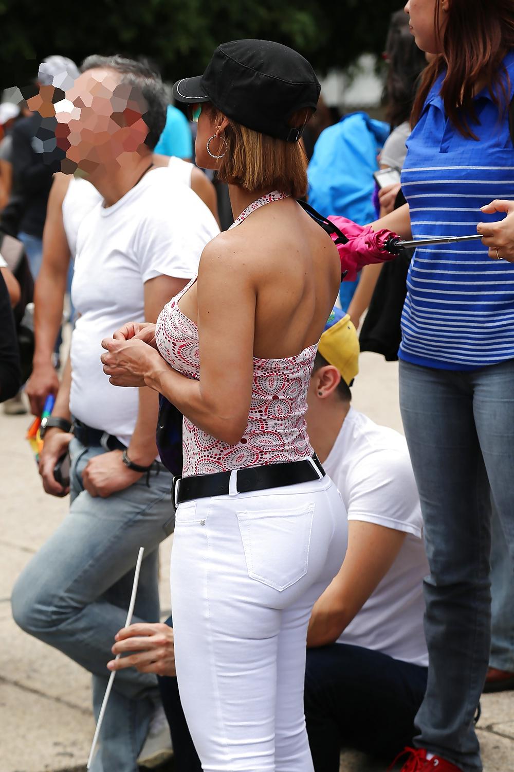 17P Sexy Candid Ass #2
